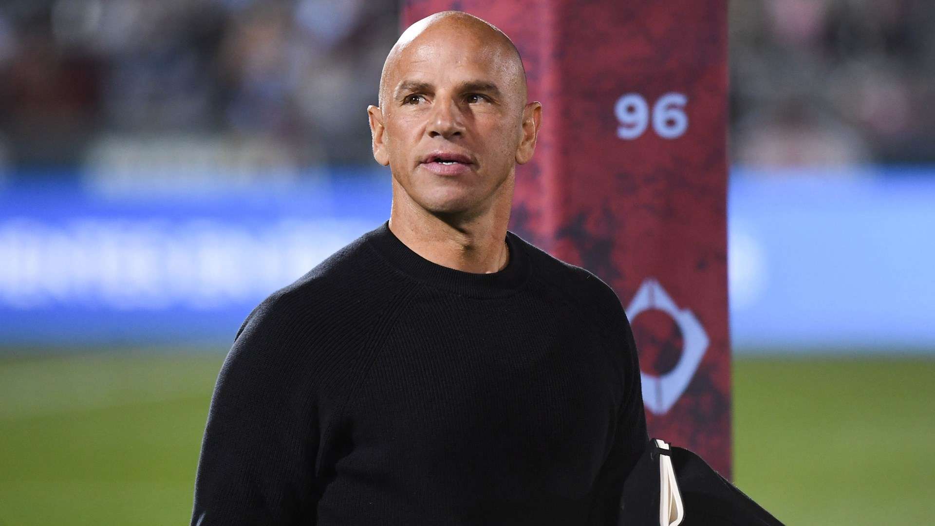 更需在防守 更需在防守